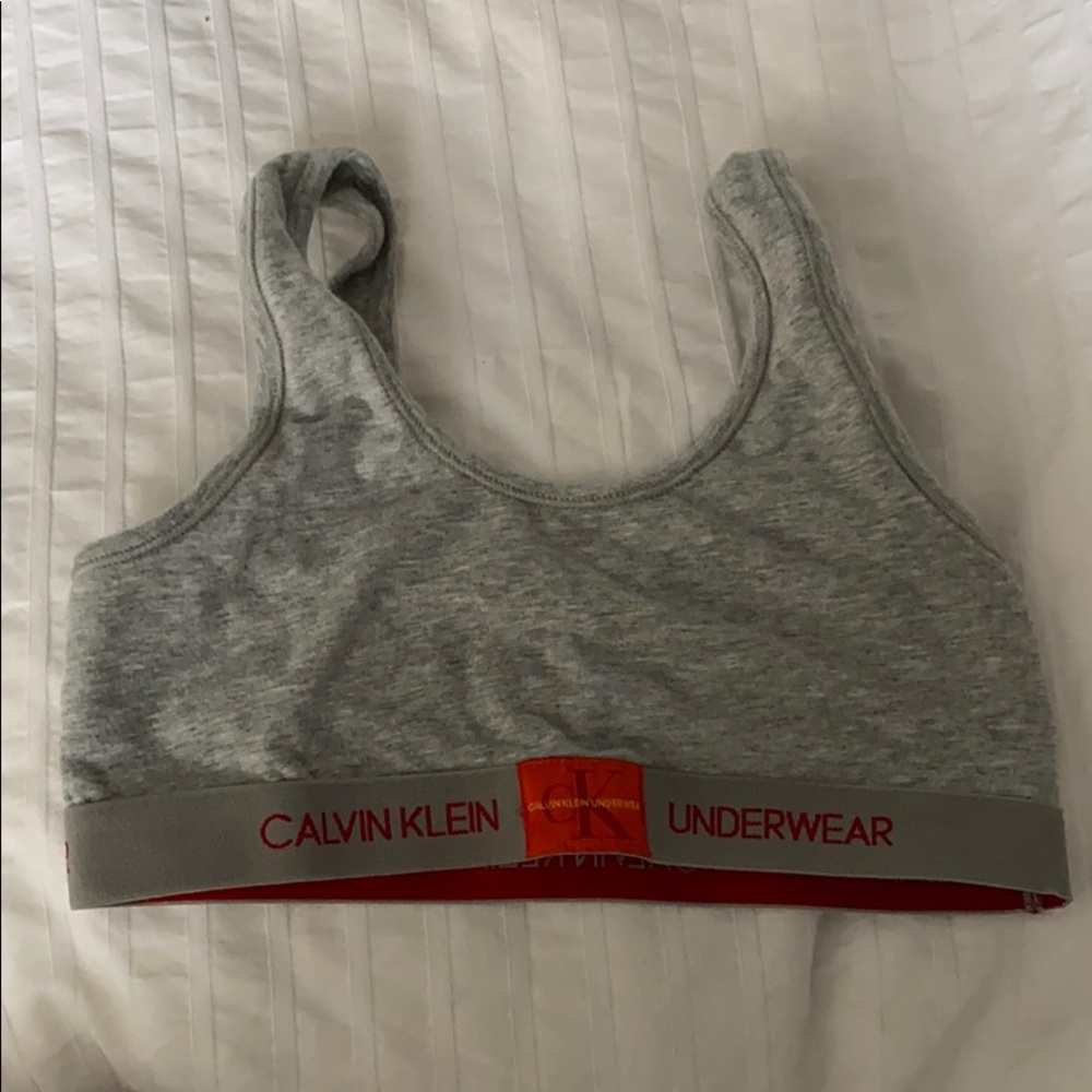 Calvin Klien Sports Bra